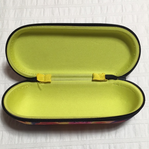 Sesame Street Themed Kid’s Eyeglasses Case - Picture 8 of 10